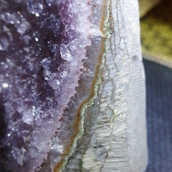 ✨💜 AMETHYST CATHEDRAL💜✨ so sugary and sparkly! Beautiful shape and banding! - Picture 4 of 15